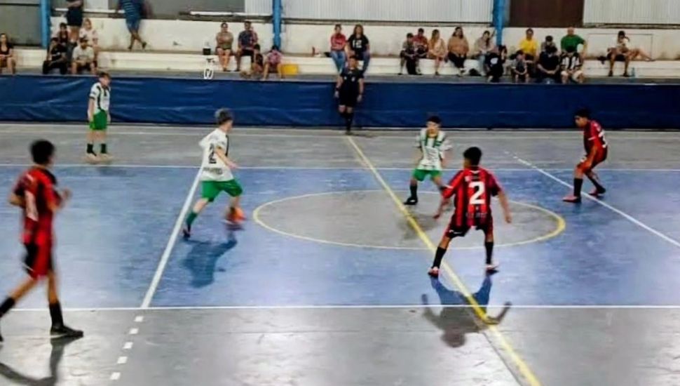 Gran cierre del torneo de futsal Sub-12 en el Polo Deportivo de Salto