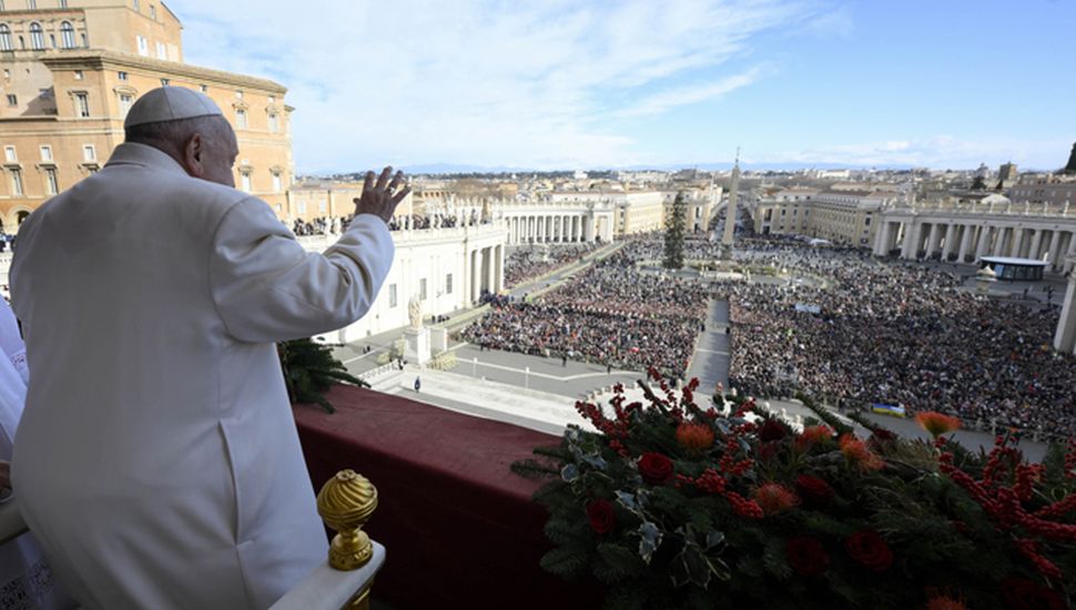 Navidad ensombrecida: el Papa Francisco pidió “silenciar las armas”