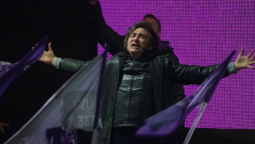 Los libertarios preparan dos actos de cierre de campaña con Milei