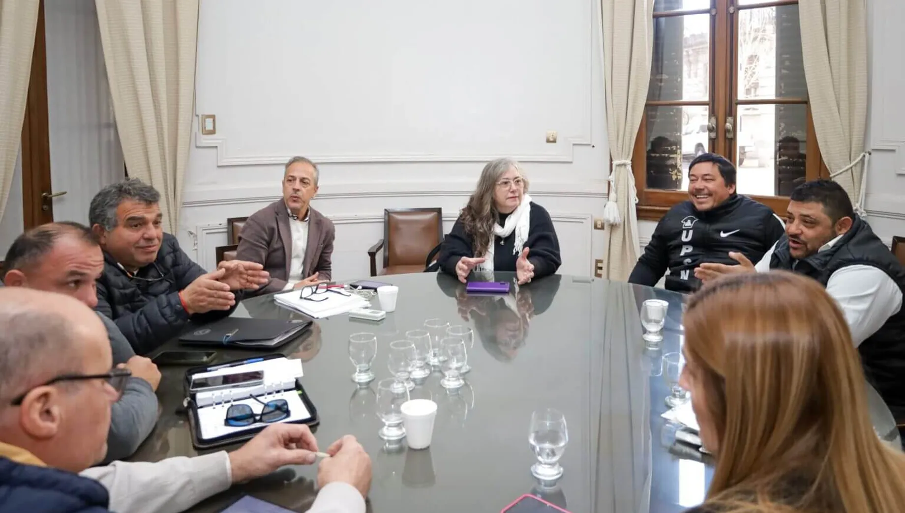 Acuerdo de paritarias entre el Ejecutivo municipal y los sindicatos ...