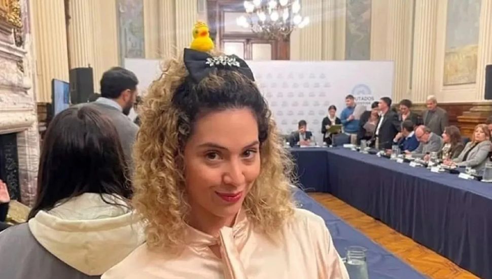 En medio de la interna, echarían a una diputada libertaria