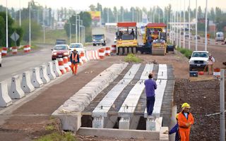 Kicillof defendió la obra pública