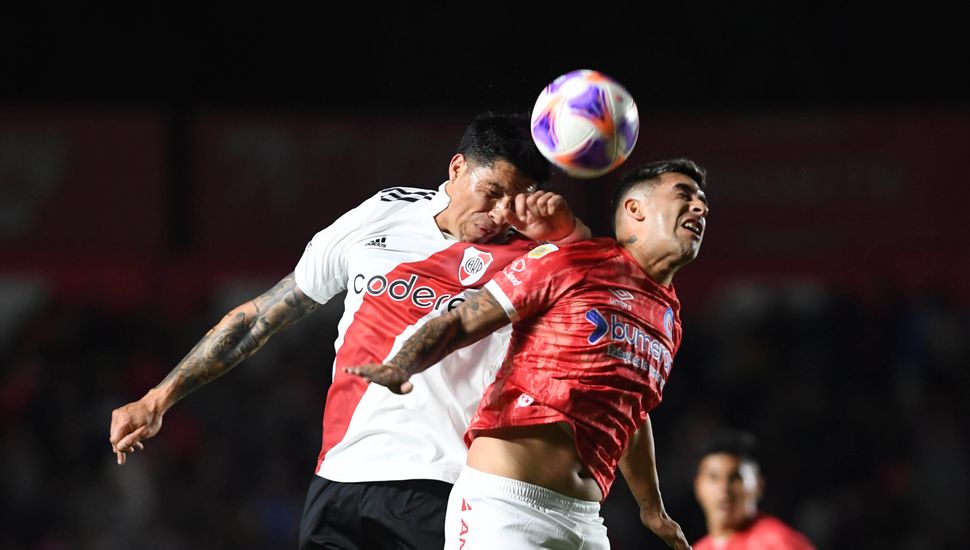 River ganó en La Paternal y piensa en la clasificación a la Copa Libertadores