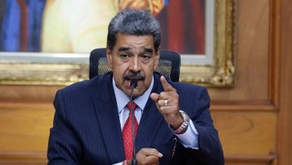 Maduro insta a boicotear WhatsApp