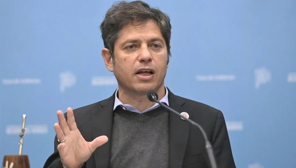 Kicillof afirmó que Milei comete “un crimen social” al parar la obra pública