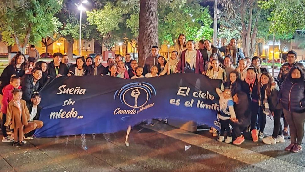 Destacada actuación de patinadores de Salto en un torneo en el Gran Buenos Aires