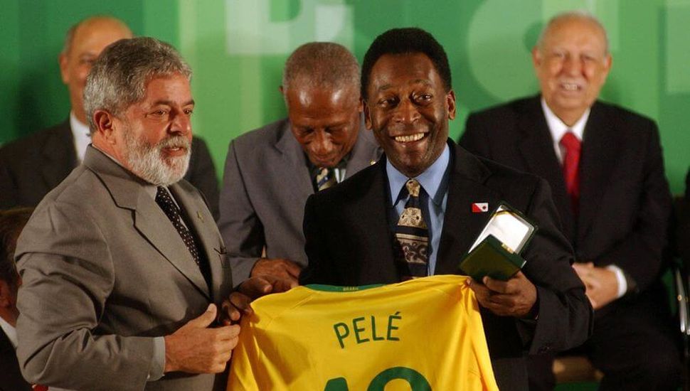 Dirigentes políticos de todo el mundo homenajearon a Pelé