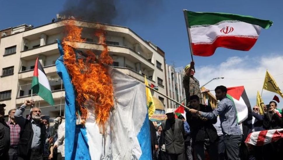 Se eleva el alerta mundial por la represalia de Irán a Israel
