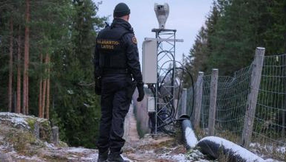 Finlandia construirá una valla en la frontera con Moscú