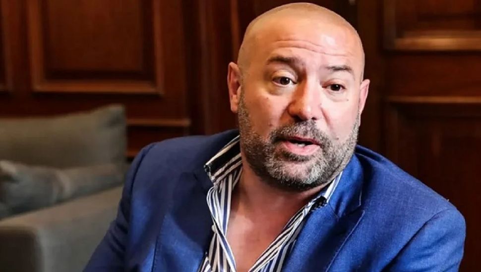 Colgados del travesaño