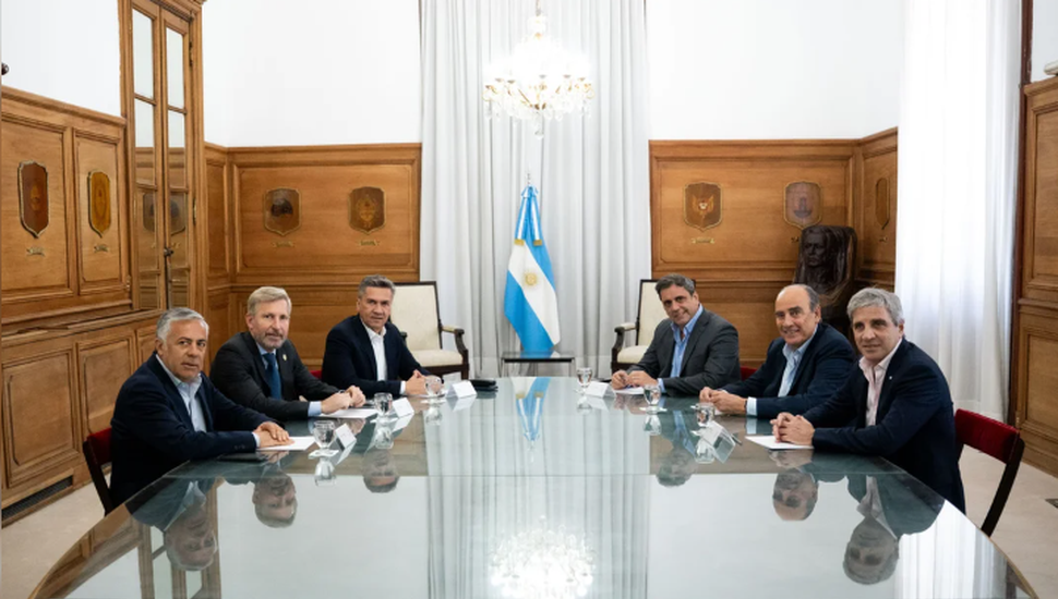 El Gobierno nacional inició la mesa de diálogo federal con tres gobernadores afines