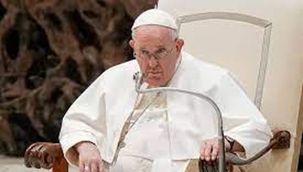 Para el papa Francisco la política "no puede dejarse dictar leyes por las finanzas" o el mercado