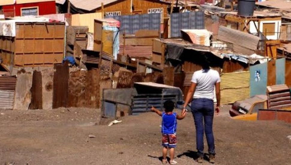 La pobreza bajó al 38,9% durante el tercer trimestre del año