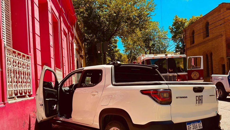 Una camioneta chocó contra el frente de una escuela de danza