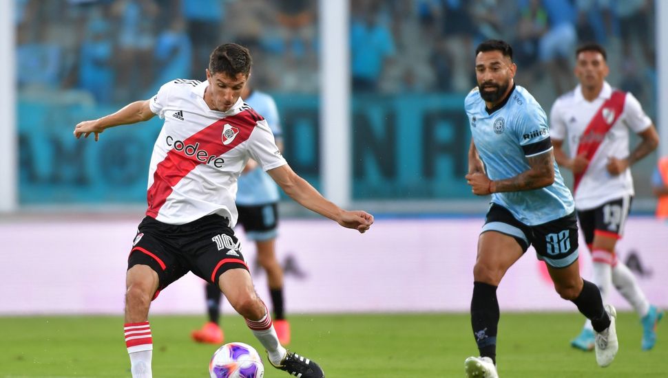 En Córdoba, River y Belgrano juegan por los cuartos de final de la Liga