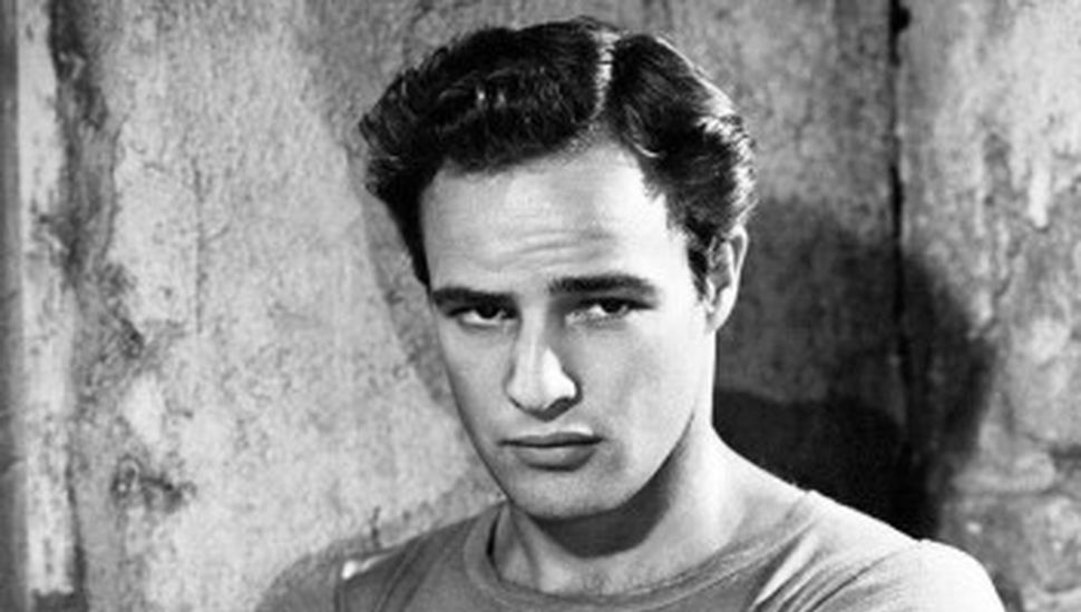 Veinte años sin Marlon Brando: El atroz final de un genio atormentado