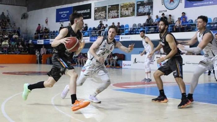 Pergamino Básquet visita a Quilmes de Mar del Plata