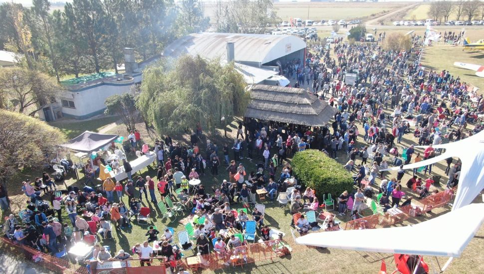 Nueva fecha para la jornada aeronáutica en Rojas