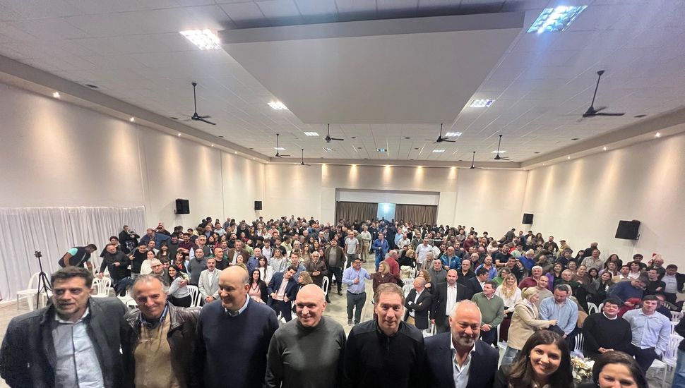 Sturzenegger en Pergamino: "La motosierra es lo que nos ha permitido sacar de la pobreza a 10 millones de personas"