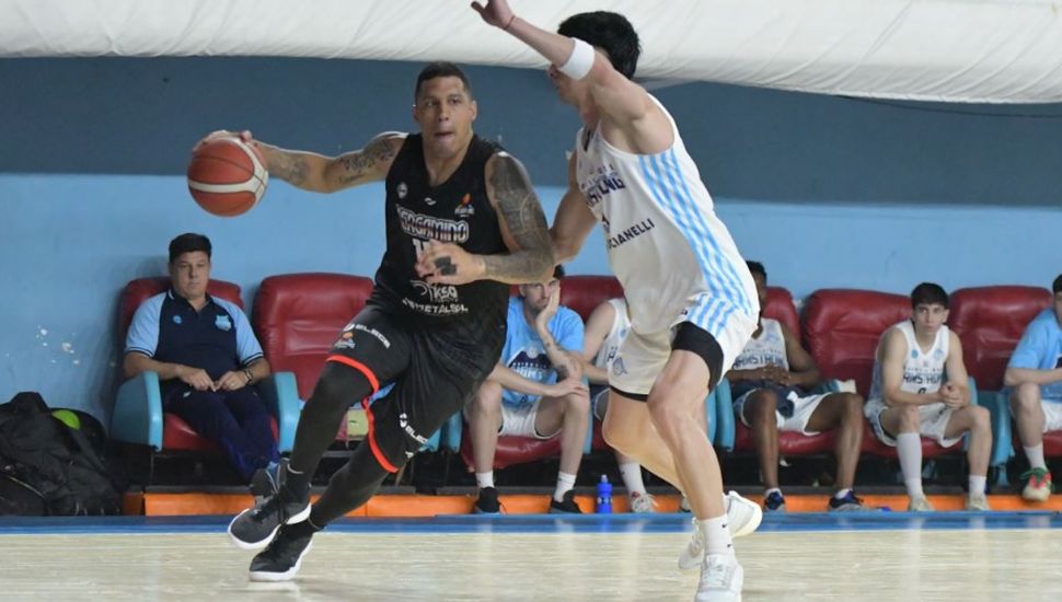 Pergamino Básquet ganó con autoridad y cortó la racha negativa