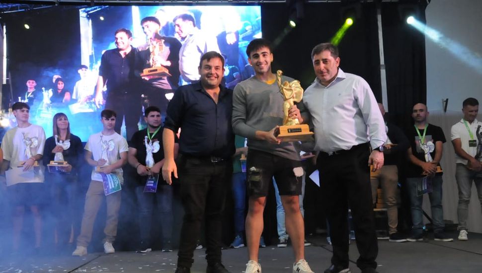 Joaquín Teyssandier se llevó el “Oro” en la Fiesta del Deporte de Rojas