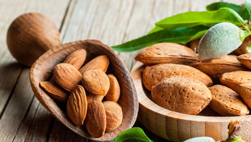 Los beneficios de comer almendras