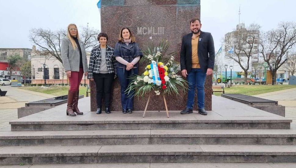 Rojas conmemoró y reivindicó a Don José de San Martín