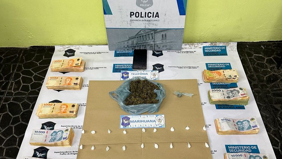 Desmantelaron un nuevo narco kiosco en Junín: dos personas