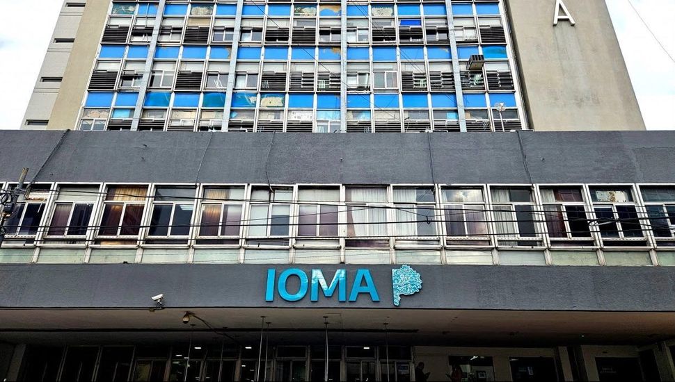 Plus de casi $350.000 a empleados de IOMA