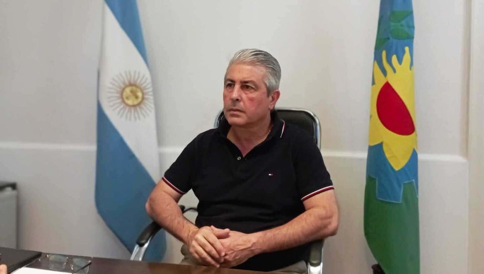 Javier Martínez: "Cederle cuanto más se pueda el desarrollo de la economía a la iniciativa privada es ser generosos con la ciudad"