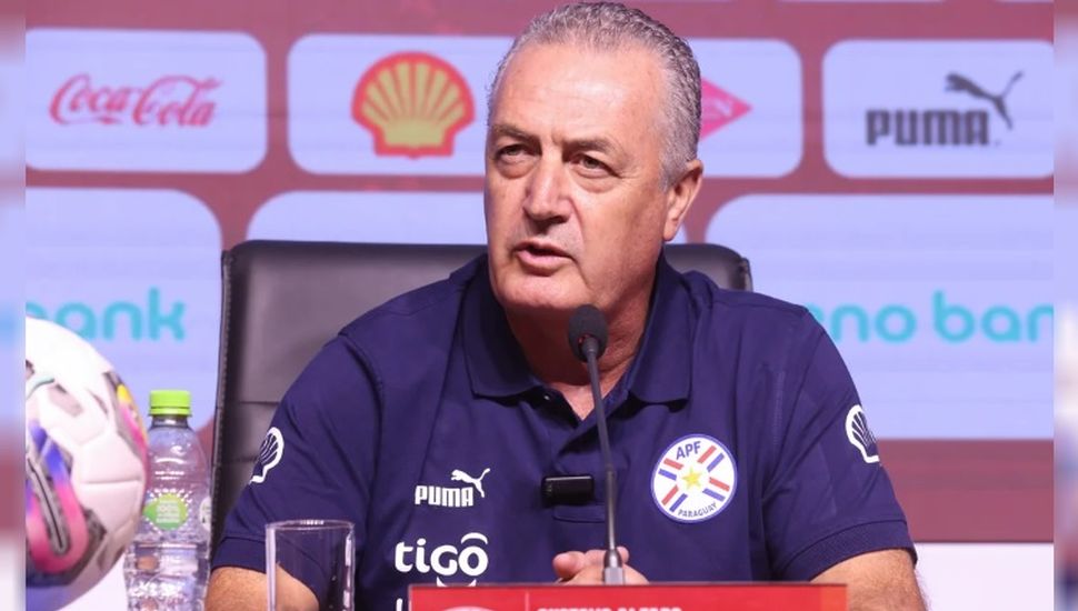 Gustavo Alfaro es el nuevo entrenador de la Selección de Paraguay