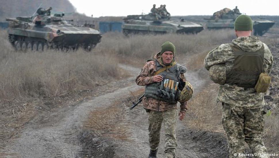 El ejército ruso intensifica ataques en la región de Donbás