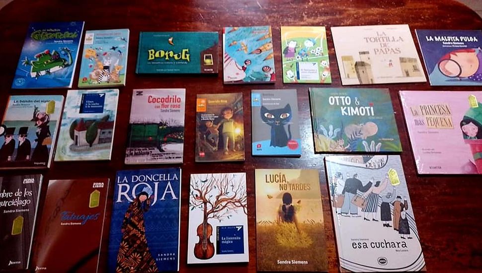 Entregan libros a instituciones educativas de Sarasa