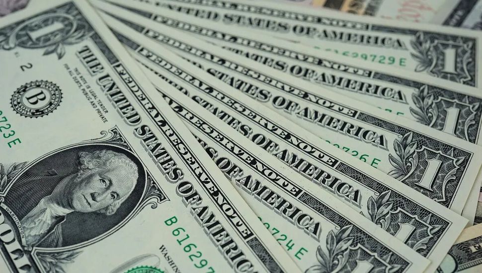 El dólar blue sigue en baja