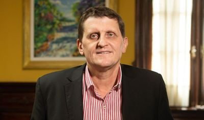 Pierce Rovira Un hombre clave del misionero Rovira sumó confusión al revuelo • Diario ...