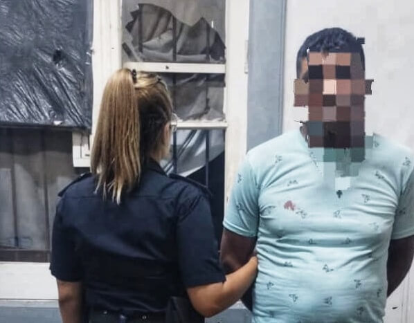 Un hombre fue arrestado por golpear a su pareja • Diario Núcleo