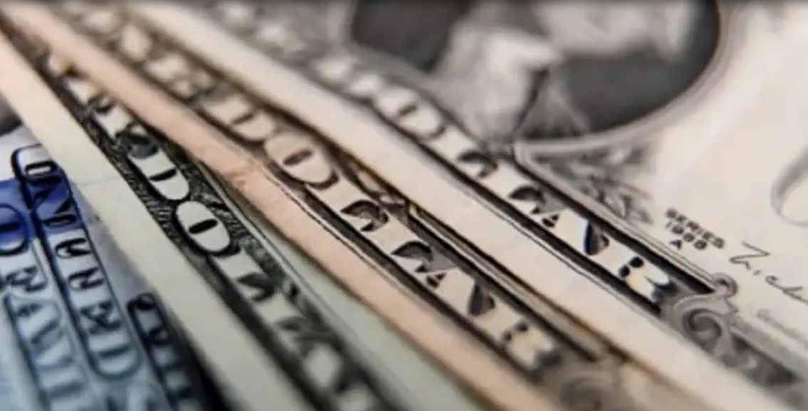 dolares-5dd4fa-364a91